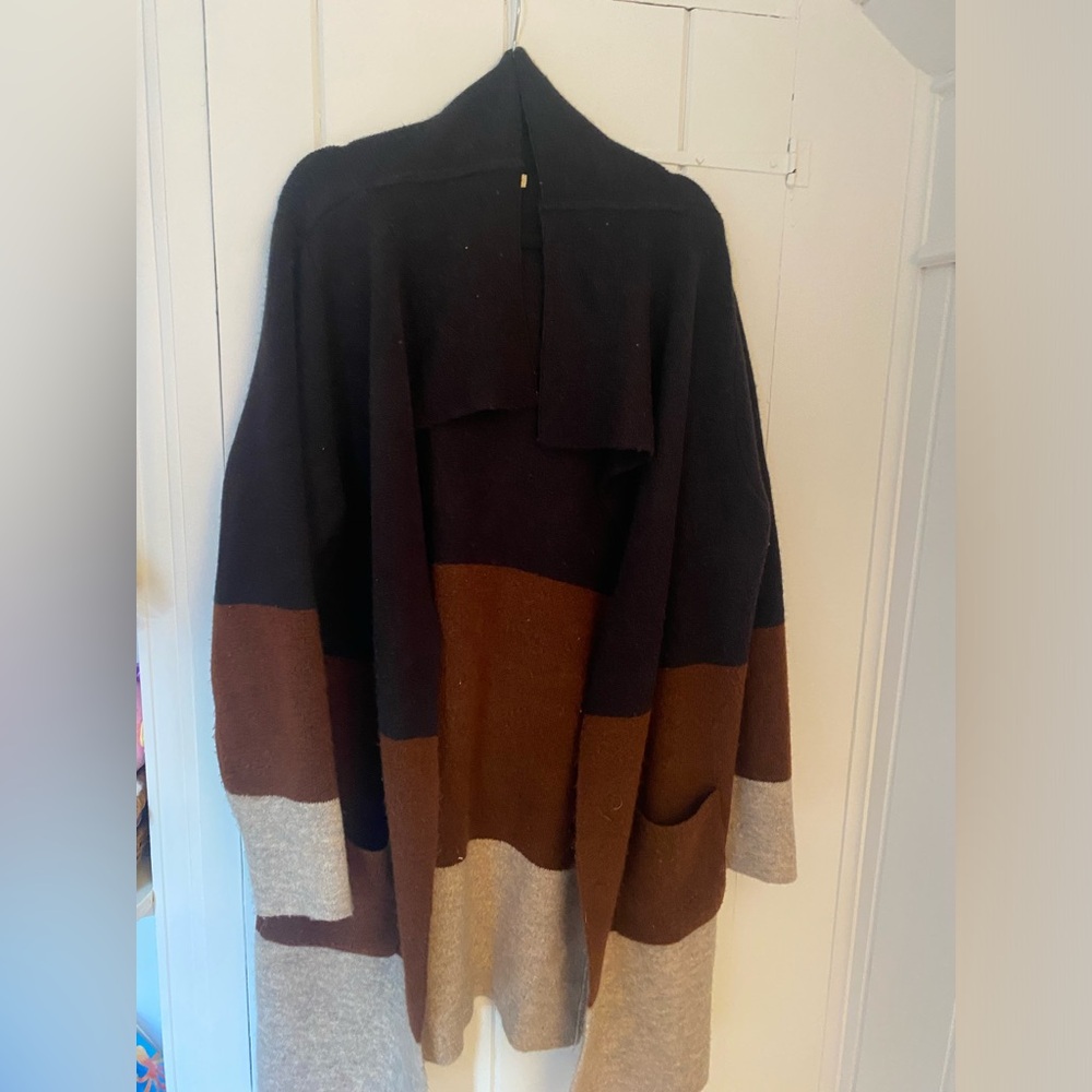Max studio cardigan